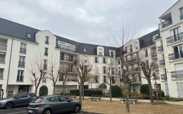 Appartement à vendre    1 pièce • 35,99 m2 Saint-Jean-le-Blanc