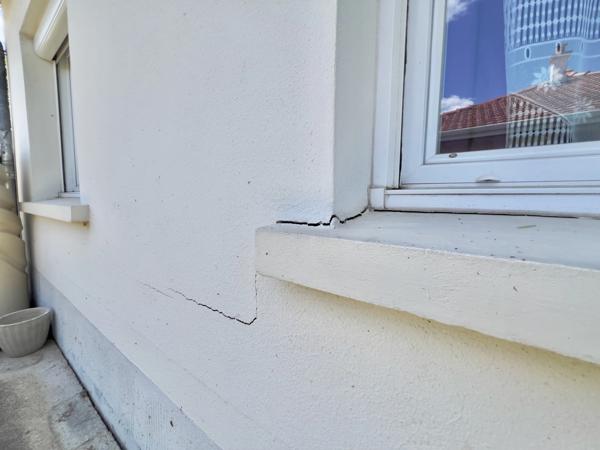 Maison individuelle de plain pied, 5 pièces LE CENDRE (63) avec jardin. Une belle opportunité de rénovation au cœur d'un secteur recherché