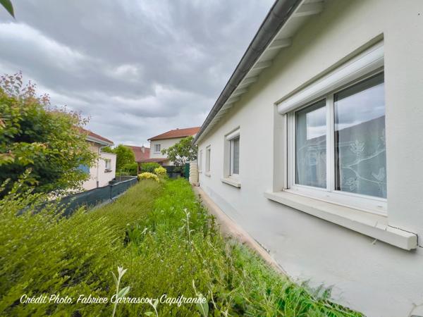 Maison individuelle de plain pied, 5 pièces LE CENDRE (63) avec jardin. Une belle opportunité de rénovation au cœur d'un secteur recherché