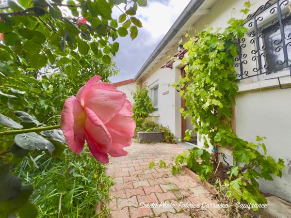 Maison individuelle de plain pied, 5 pièces LE CENDRE (63) avec jardin. Une belle opportunité de rénovation au cœur d'un secteur recherché