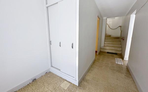 Maison à vendre    5 pièces • 149 m2 Avignon