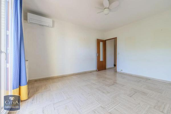 Appartement à vendre 2 pièces 48m² Carpentras (84200)