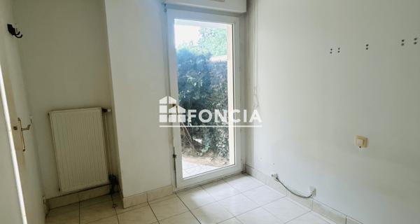 Location Studio 38.19 m² - Savigny-sur-orge 91600