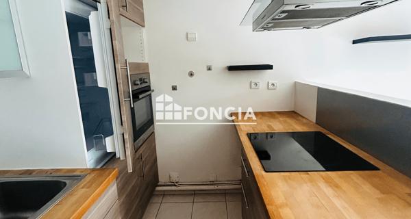 Location Studio 38.19 m² - Savigny-sur-orge 91600
