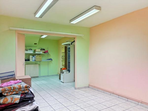 ALLIEZ CHARME ET POTENTIEL : MAISON DE 110 M² AVEC GARAGE, LOCAL COMMERCIAL TRANSFORMABLE, IDEALE POUR PROJET SUR MESURE A LIZY SUR OURCQ (77)