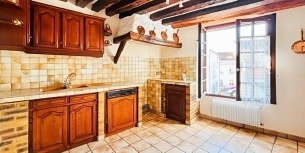 ALLIEZ CHARME ET POTENTIEL : MAISON DE 110 M² AVEC GARAGE, LOCAL COMMERCIAL TRANSFORMABLE, IDEALE POUR PROJET SUR MESURE A LIZY SUR OURCQ (77)