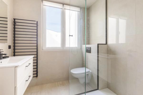 Appartement Paris 7 e - TOUR MAUBOURG