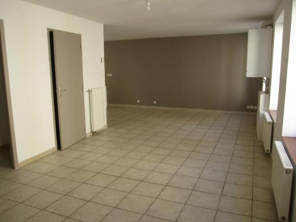 Appartement 4 pièces de 105 m² à St just st rambert