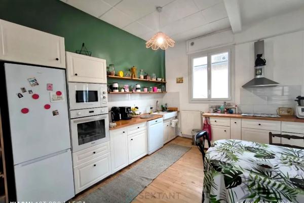 A l'Est de BERGERAC, SPACIEUSE MAISON PROCHE RIVIERE DORDOGNE