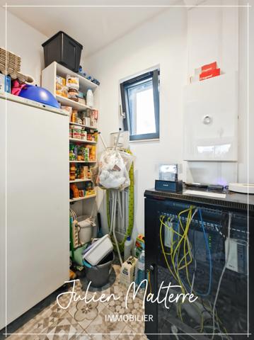 St-Just-St-Rambert, maison d'architecte 147 m², 4 chambres, garage double sur terrain de 985 m²