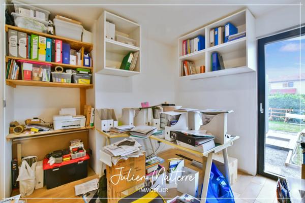 St-Just-St-Rambert, maison d'architecte 147 m², 4 chambres, garage double sur terrain de 985 m²