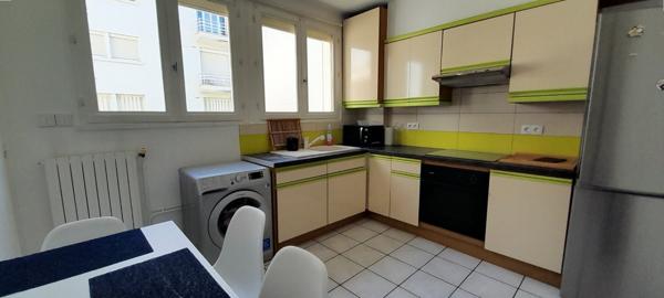 Dijon proximité TRAM T1 : appartement en colocation 3 chambres