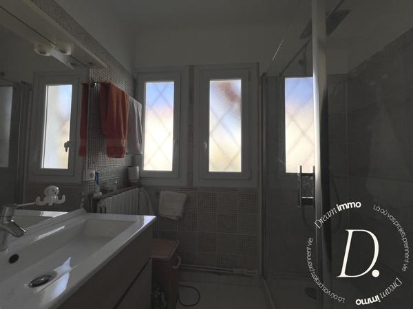 Peyrehorade - Maison lumineuse avec potentiel – 3 chambres possibles – Terrain 600 m²