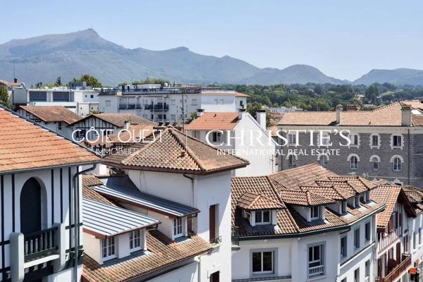 À vendre Saint-Jean-de-Luz - Appartement vue montagnes cœur de ville