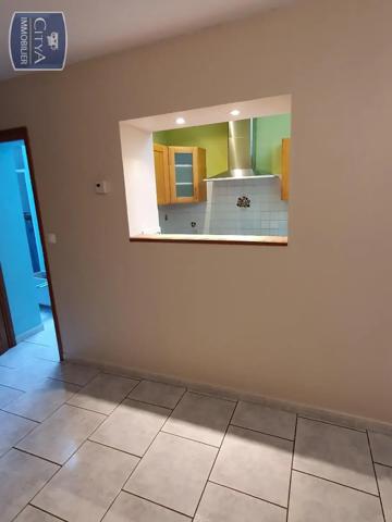 Appartement à louer 2 pièces 57.71m²