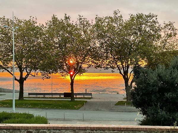 PROPRIETE D'EXCEPTION FACE MER