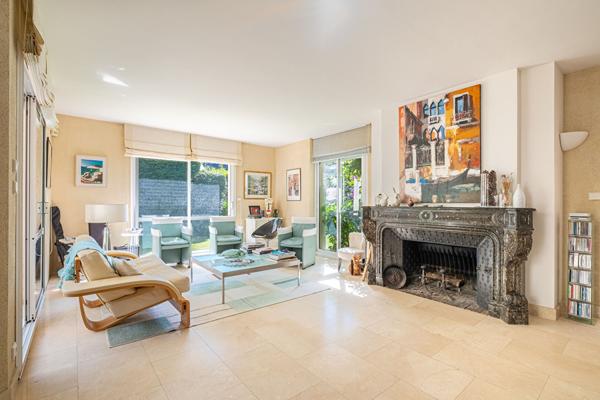 PROPRIETE D'EXCEPTION FACE MER