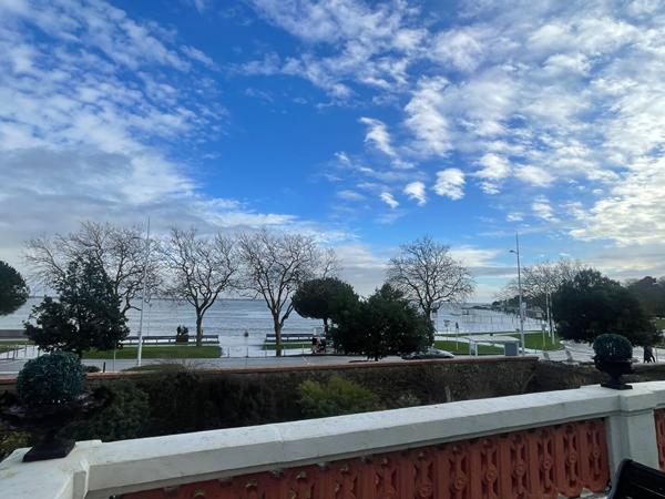 PROPRIETE D'EXCEPTION FACE MER