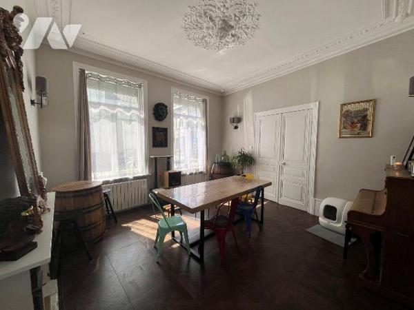 MAISON 167 M2 HABITABLES - 3 CHAMBRES - 2 SALLES DE BAINS - EXTERIEUR - A VENDRE - 59240 ROSEND...