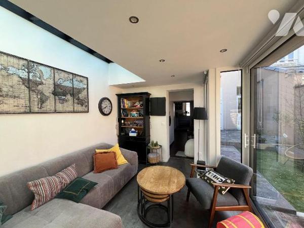 MAISON 167 M2 HABITABLES - 3 CHAMBRES - 2 SALLES DE BAINS - EXTERIEUR - A VENDRE - 59240 ROSEND...