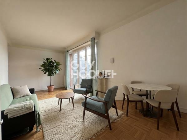 LOCATION T2 NON MEUBLÉ - COTE PAVÉE - BALCON - GARAGE