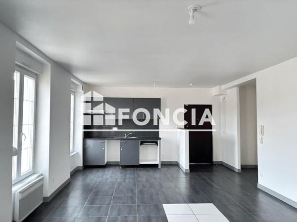 Location Appartement 3 pièces 67.8 m² - 3 RUE DE LA GARE Breuillet 91650