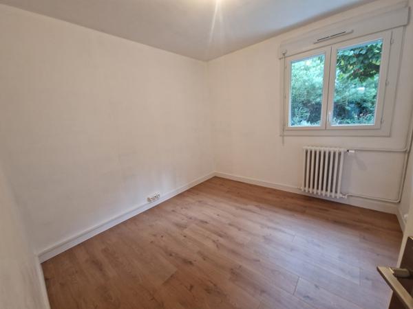 AUTERIVE - APPARTEMENT 4 PIECES - 76 M2 Auterive (31190)