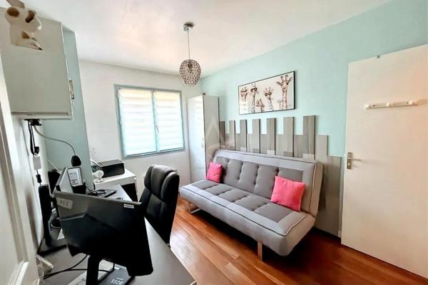 À VENDRE  Superbe maison familiale au cur du Lac de Maine  Angers