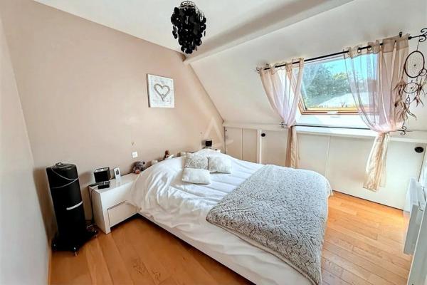 À VENDRE  Superbe maison familiale au cur du Lac de Maine  Angers