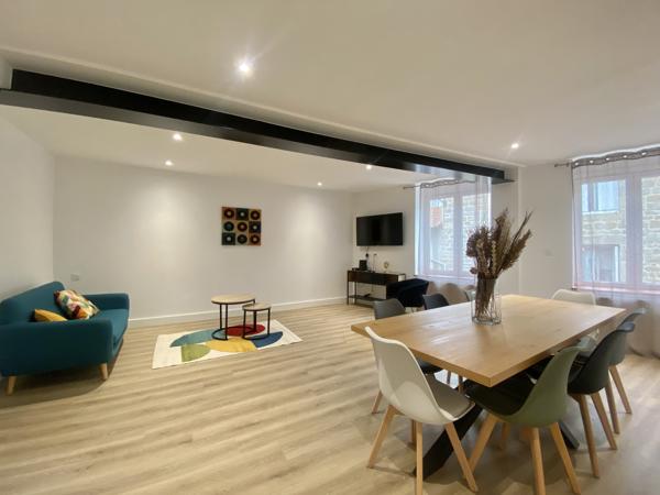Spécial investisseur / Secteur Tréfilerie - Immeuble clef en main - loué & rénové