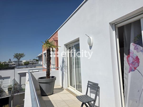 Appartement
         2 pièces
        - 52 m²