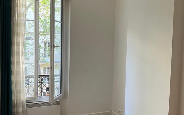 Appartement à louer    2 pièces • 33,68 m2 Paris 19