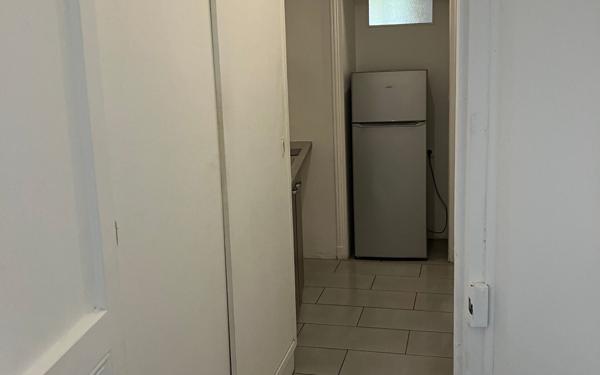 Appartement à louer    2 pièces • 33,68 m2 Paris 19