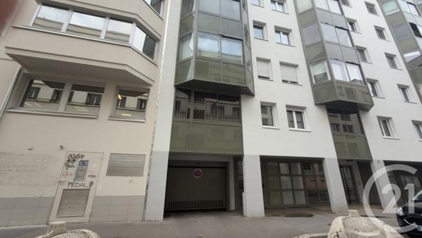 Parking à vendre  15,50 m2 LYON - 69003