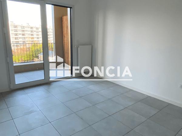 Location Appartement 2 pièces 37.49 m² - BLACK PEARL - APPART A67 - 15 RUE DES ALTEAS La Rochelle 17000