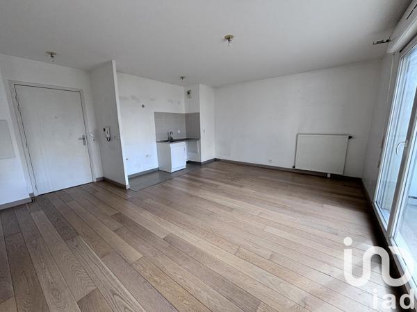 Appartement 2 pièces de 48 m² à Villeneuve-le-Roi (94290)