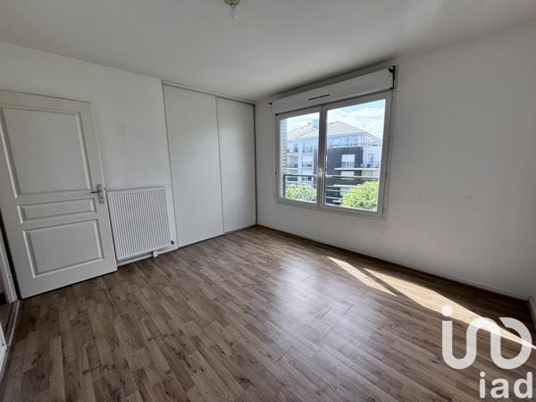Appartement 2 pièces de 48 m² à Villeneuve-le-Roi (94290)