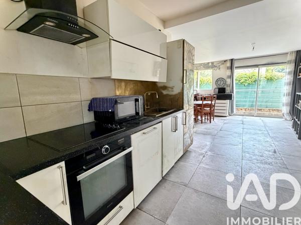 Maison à vendre 3 pièces 66,29 m² Saint-Cyr-sur-Mer