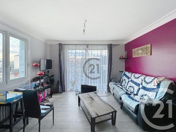 Maison à vendre  6 pièces - 123 m 2   ST LYPHARD  - 44