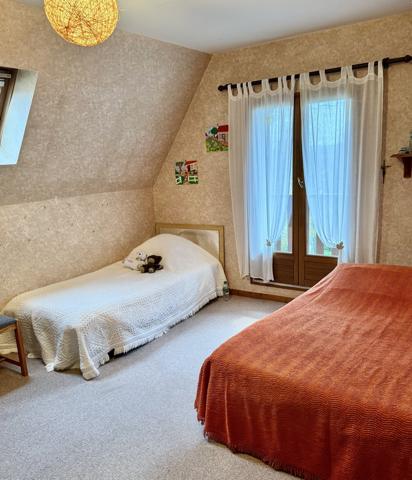 Houdan (78550) Maison familiale - Vue 180° sur la vallée