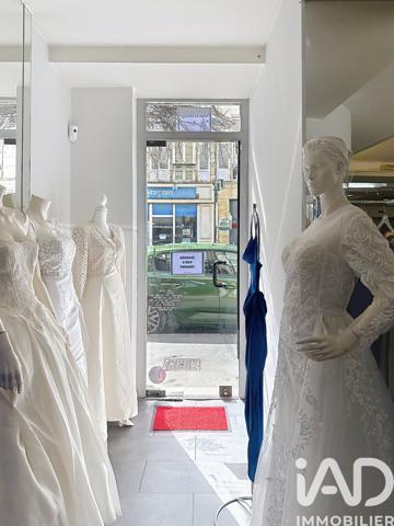 Habillement, Textile​ à vendre 167 m² Rochefort