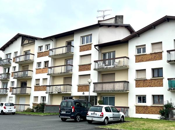 A VENDRE Appartement T2 à Dax - Dernier étage avec terrasse