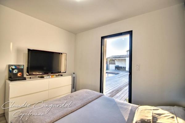 Dpt Charente Maritime (17), à vendre proche de LA ROCHELLE maison P7 de 153,7 m² - Terrain de 568,00 m² - Plain pied