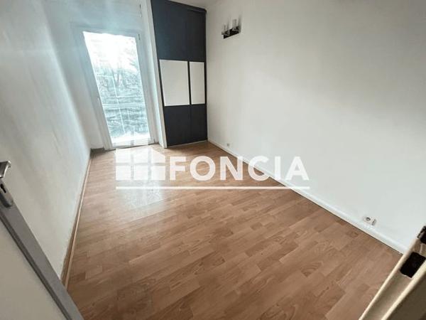 Location Appartement 4 pièces 83 m² - 1 AVENUE GARENNIERE Fresnes 94260