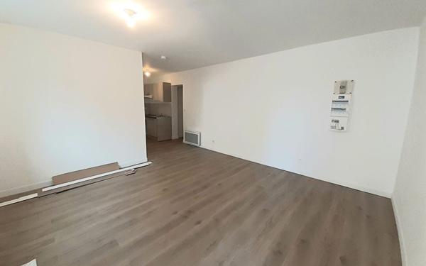 Appartement à louer    2 pièces •  Saint-Soupplets