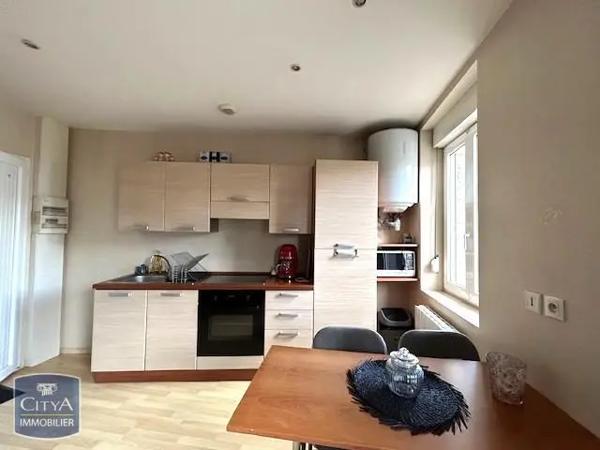 Appartement à louer 1 pièce 23.52m² Saint-Brieuc (22000)