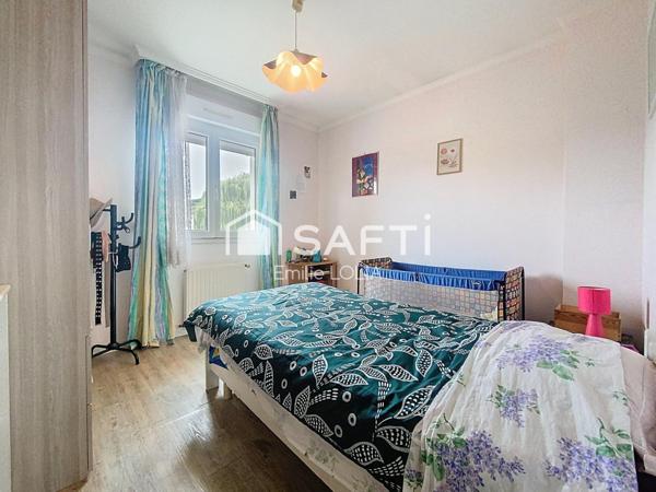 Charmante maison individuelle, double garage