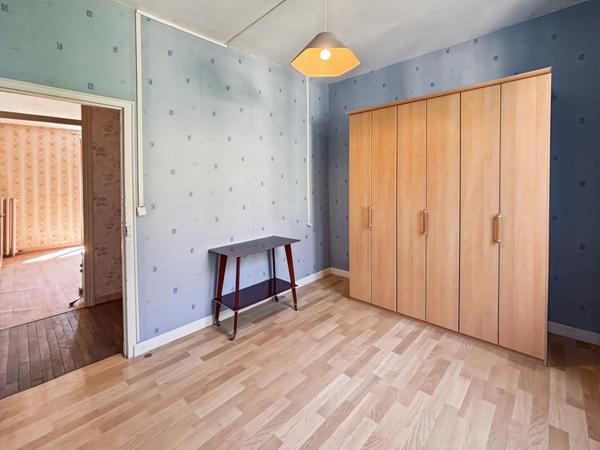 Appartement Cesson 4 pièce(s) 95 m2 à rénover