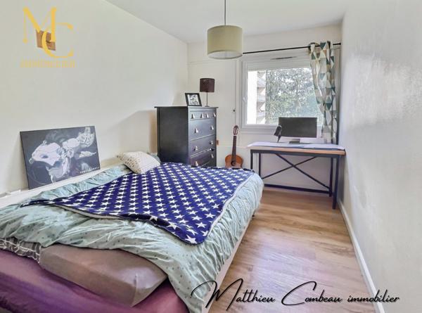 Vélizy-Villacoublay (78140) Appartement 2 pièces Quartier LOUVOIS