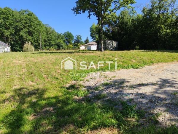 Beau terrain de 1200 m² constructible